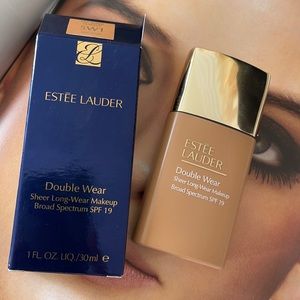 Estée Lauder Double Wear Sheer Long Wear Makeup